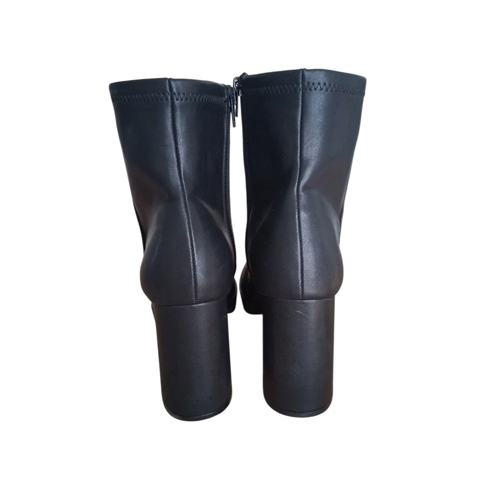 Steve Madden PU Whimsigoth‎ Chunky Platform Women's size 9.5 M Square Toe Boots
